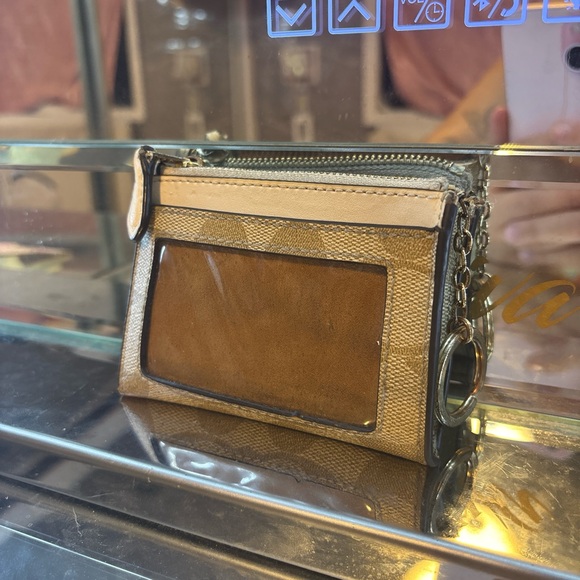 Solddd - Picture 2 of 6